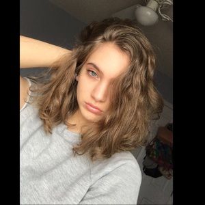 Meet your Posher, Melanie